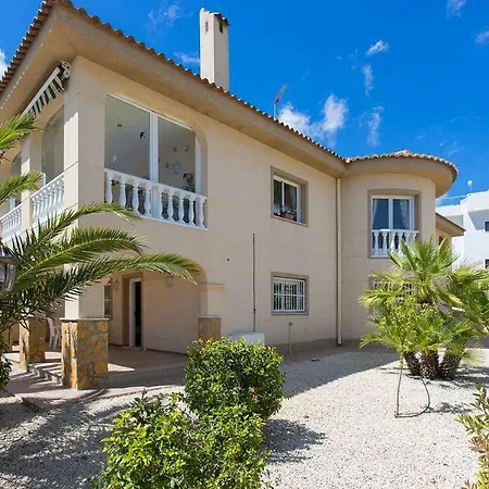 Holiday home Ch Jupiter La Marquesa