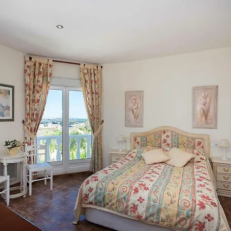Ch Jupiter La Marquesa Holiday home *