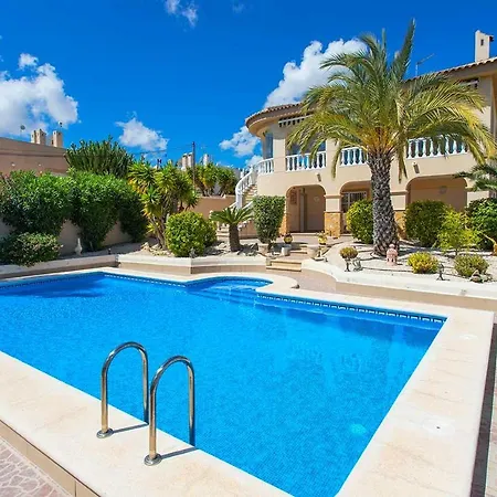 Ch Jupiter La Marquesa Holiday home