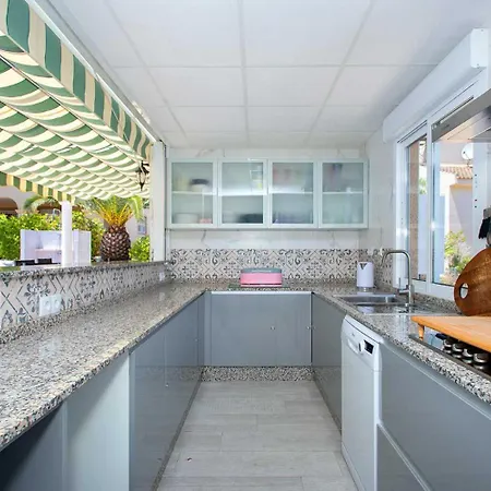 Ch Jupiter La Marquesa * ロハレス