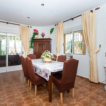 Ch Jupiter La Marquesa 別荘 ロハレス