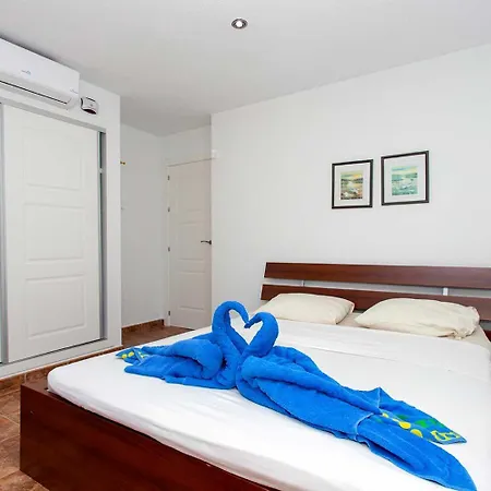 Ch Jupiter La Marquesa 別荘 ロハレス